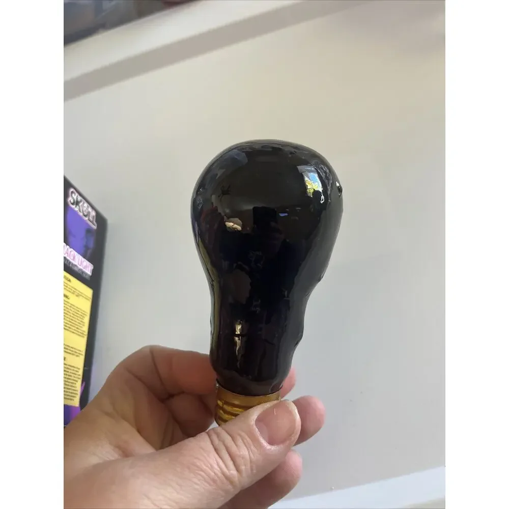 VTG Skull 90’s Purple Black Light Bulb Goth Gothic Scary Blacklite Halloween 3D